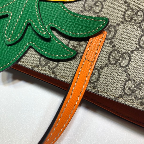 グッチバッグ素材ディテール